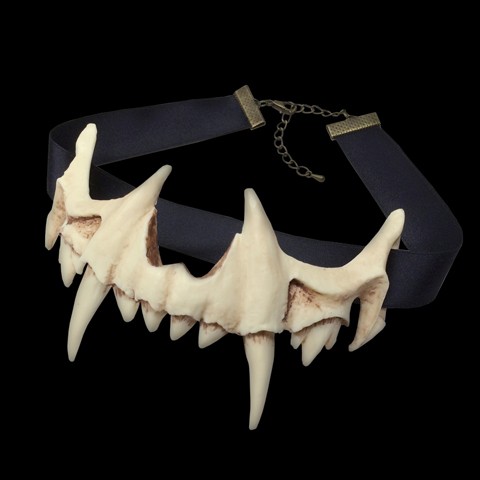 【倉戸みと】猫牙チョーカー