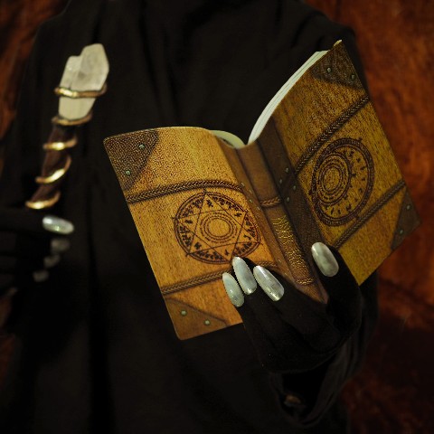 【倉戸みと】魔導書ブックカバー(New)