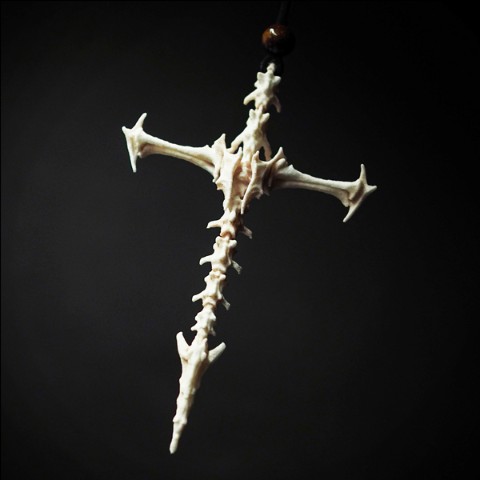 【倉戸みと】妖骨クロス