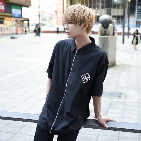 【TRAVAS TOKYO】Locked bear zip up H/S shirts 【Black】