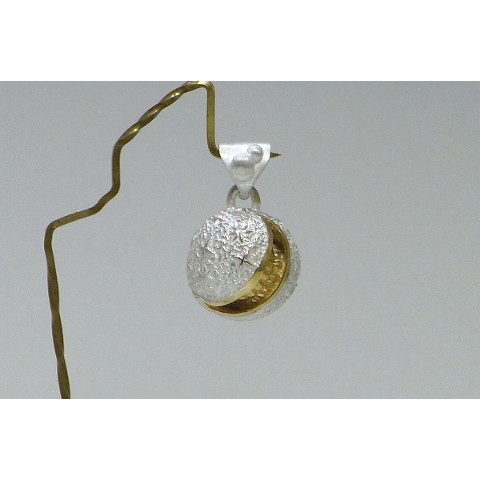 【smile_mammy】 crescent moon smile_P1 white Ver.(ペンダントトップ)