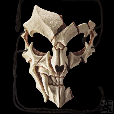 【倉戸みと】半妖の面