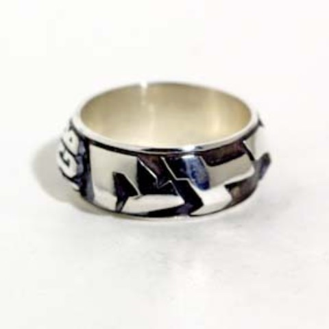 マイノリティリング（サイズ20）