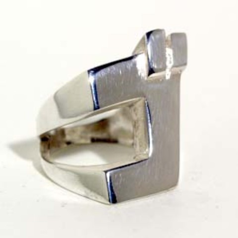 【効果音シルバーリング】ゴ（シルバー）（サイズ17）