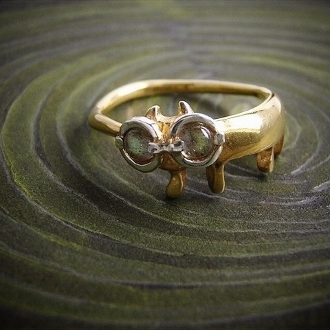 【llllllooo】月眼鏡をかけたステネコくん（9号）【受注生産】