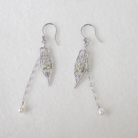 【eqouco】ミドリムシ　シルバーデコレピアスRP