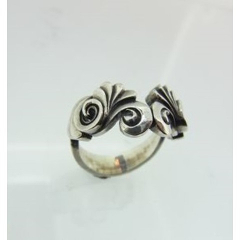 【林檎屋】華やか・リング