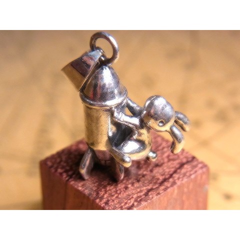 【林檎屋】ロケットウサギ・トップ