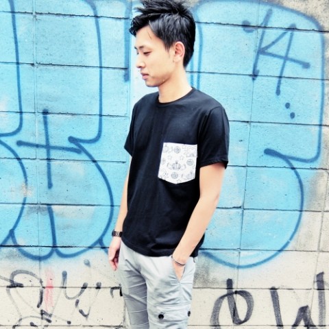 【unsung hero】魔法ポケットTEE　黒